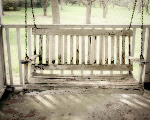country-porch-swings
